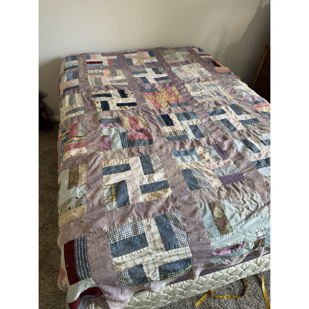 Vintage Quilt Topper CUTTER 80 X 70